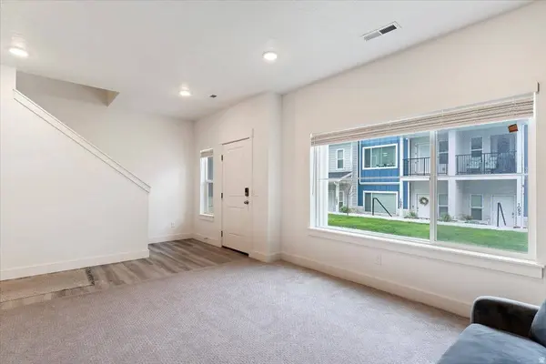 1112 N 1880 W, Farmington, UT 84025