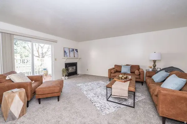 621 E COACHMAN WAY, Riverdale, UT 84405