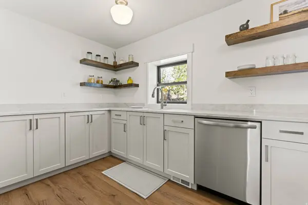 715 N YACHT DR E, Eden, UT 84310