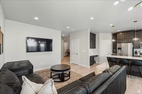 3829 S 3250 W, West Haven, UT 84401