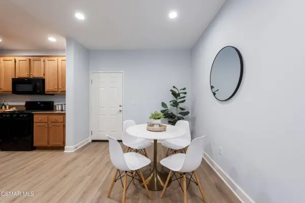 291 Riverdale Court #106, Camarillo, CA 93012