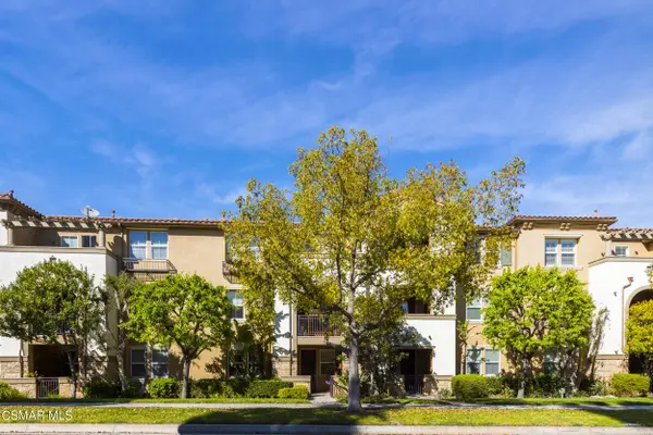 291 Riverdale Court #106, Camarillo, CA 93012