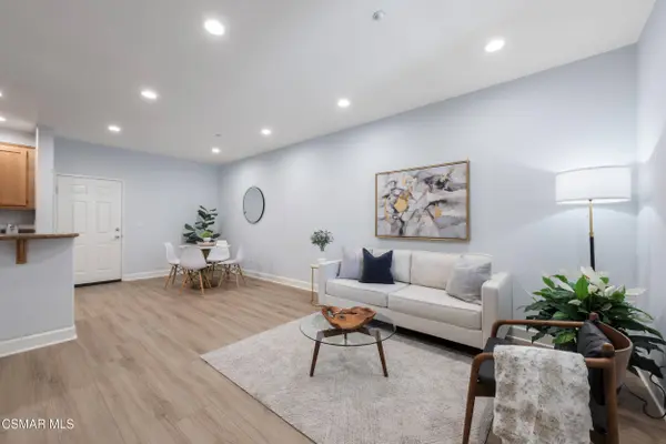291 Riverdale Court #106, Camarillo, CA 93012