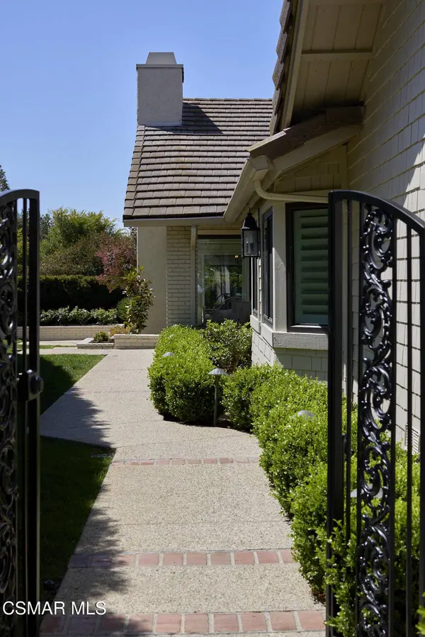 4204 Par 5 Drive, Westlake Village, CA 91362