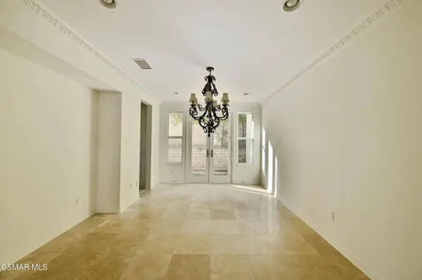1514 Warm Springs Avenue, Thousand Oaks, CA 91320