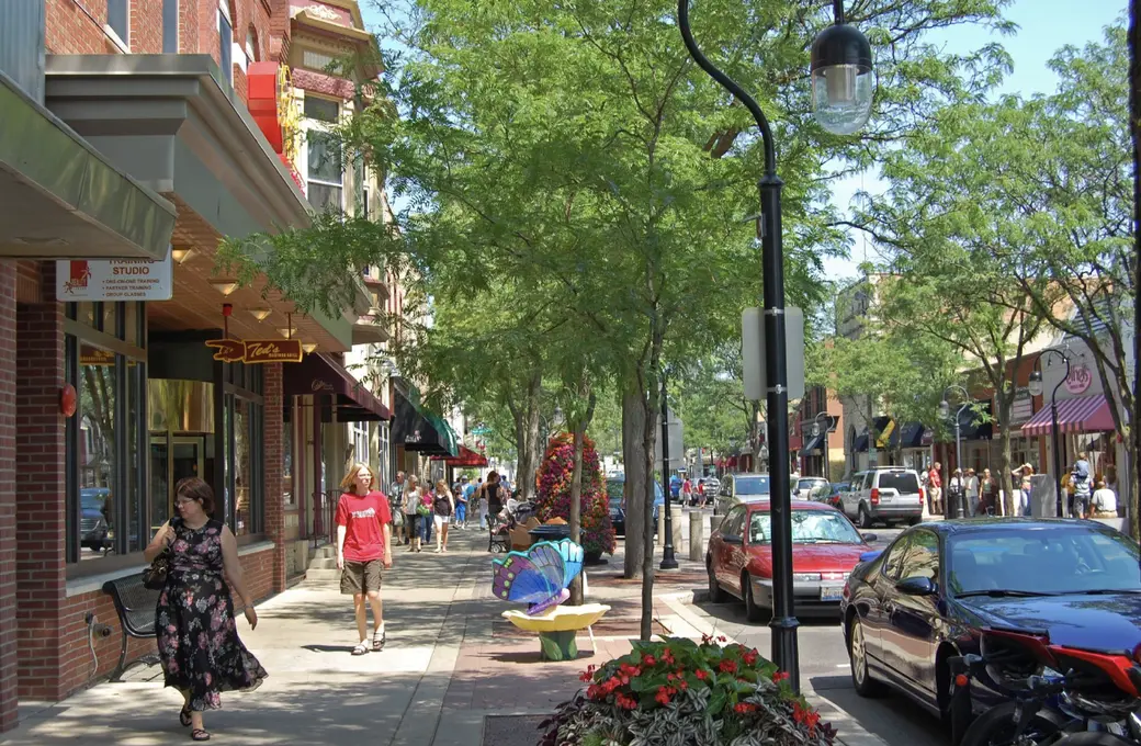 Naperville Neighborhoods Guide
