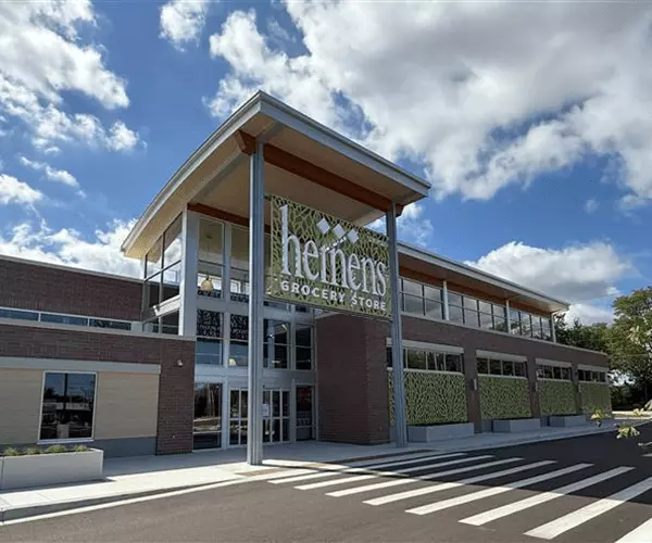feature image of Welcoming Heinen’s Grocery to Naperville: Fresh Flavors and Community Spirit