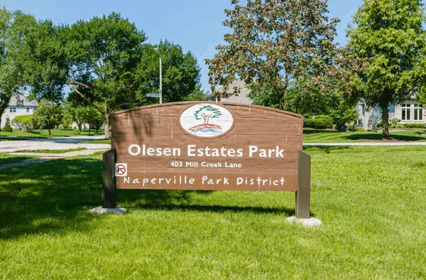 Neighborhood Spotlight: Olesen Estates Neighborhood Guide,Joe Graham