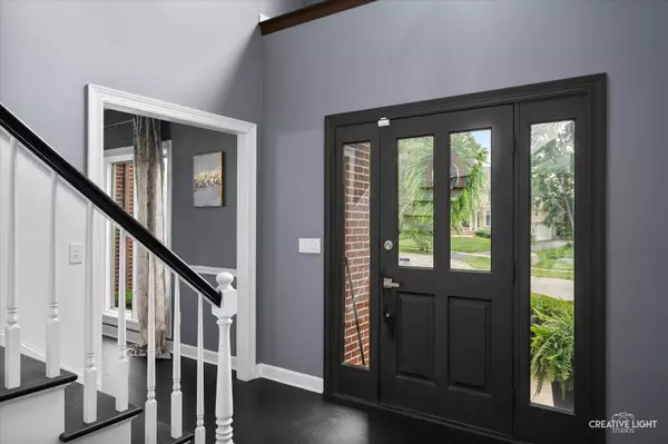 1033 Forest TRL, Sugar Grove, IL 60554