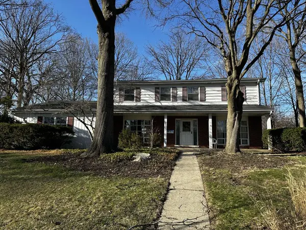1009 Anne Road, Naperville, IL 60540