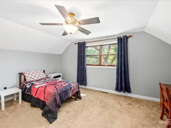 612 Bull Run Ct, Naperville, IL 60540-7106