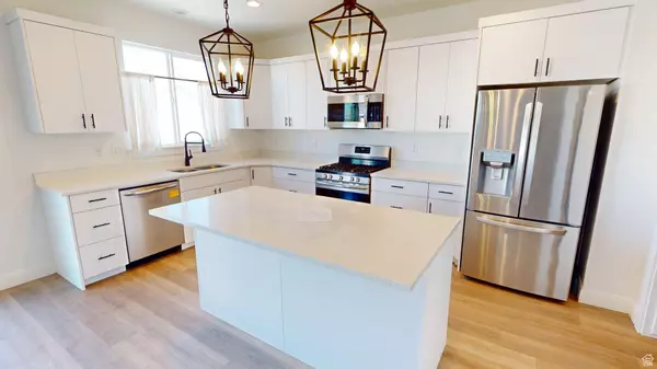 3628 N LARK RD #LOT117, Eagle Mountain, UT 84005