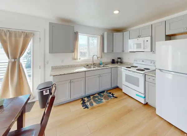 4929 S 1950 W, Taylorsville, UT 84129