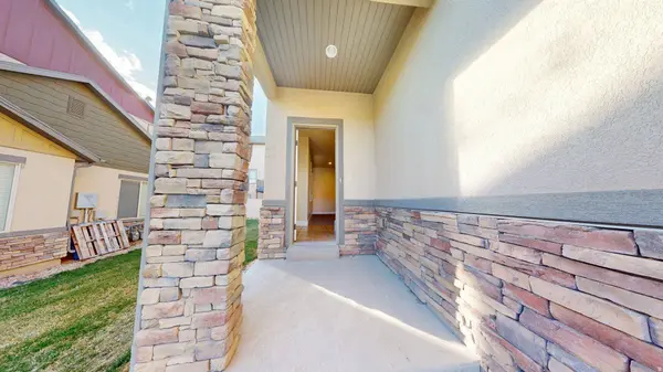 1247 N BAYCREST DR, Saratoga Springs, UT 84045