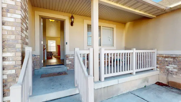 4353 W MAPLE MEADOWS DR S, West Valley City, UT 84120