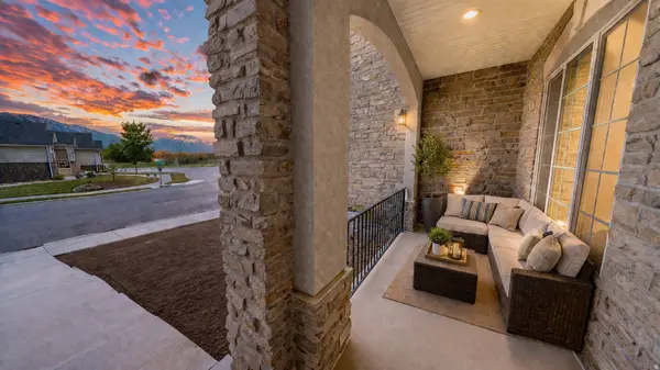 1073 N TITAN DR, Lehi, UT 84043