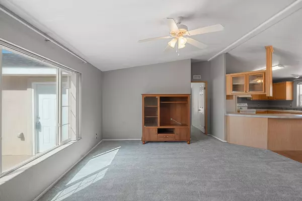 2050 S STONEGATE CIR #3, Washington, UT 84780