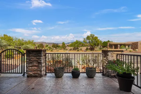 581 W 1660 N, Washington, UT 84780