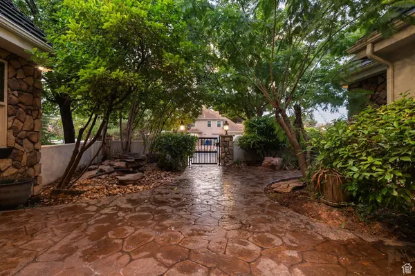 1019 S 900 E, St. George, UT 84790