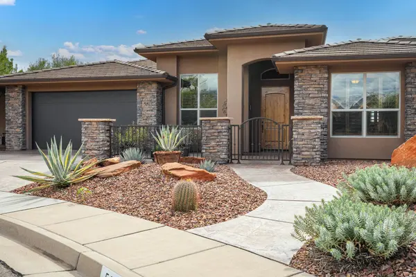 581 W 1660 N, Washington, UT 84780