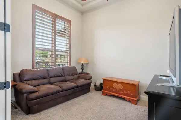 581 W 1660 N, Washington, UT 84780