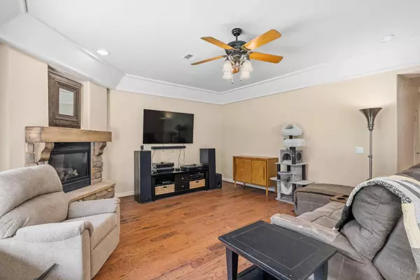 2176 N Gunsight DR, St George, UT 84770