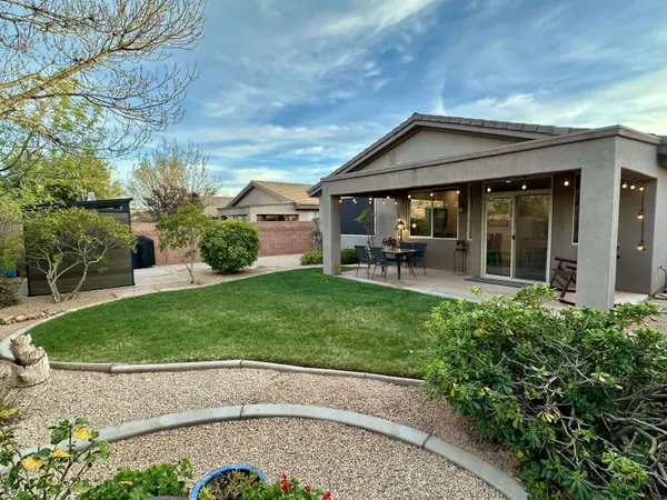 2448 N Expedition LN, Washington, UT 84780