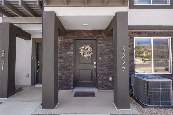3227 E ELKHORN LN, Washington, UT 84780