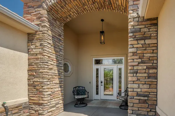 1096 HOVENWEEP PL, Washington, UT 84780