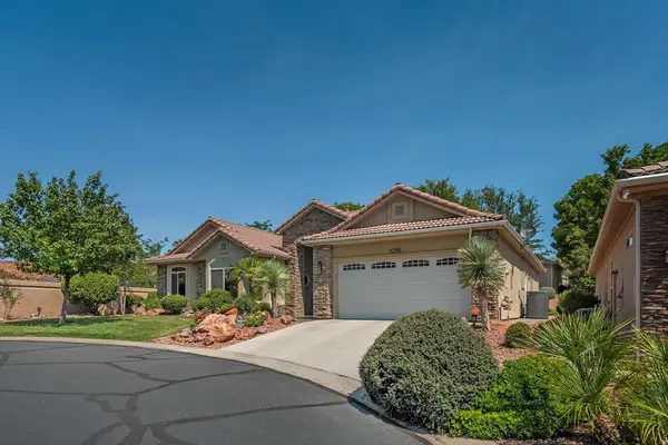1096 HOVENWEEP PL, Washington, UT 84780