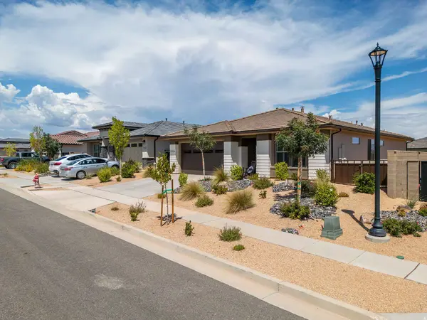 1504 N HIGHLAND PKWY, Washington, UT 84780
