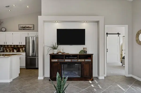 4387 S Kiva Hill DR, St George, UT 84790