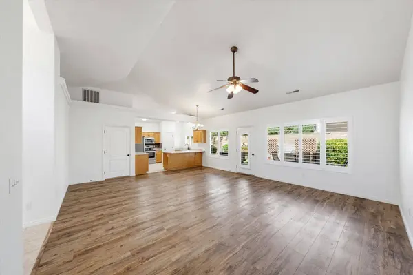 740 W Lobo LN, Washington, UT 84780