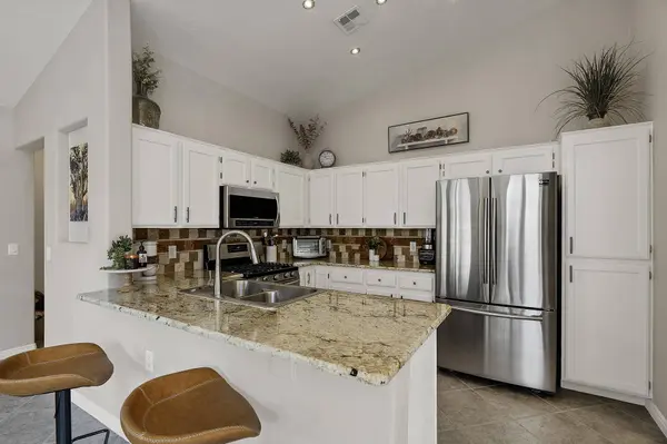 4387 S Kiva Hill DR, St George, UT 84790