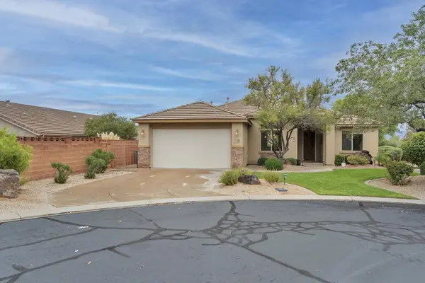 1172 N Ventana DR