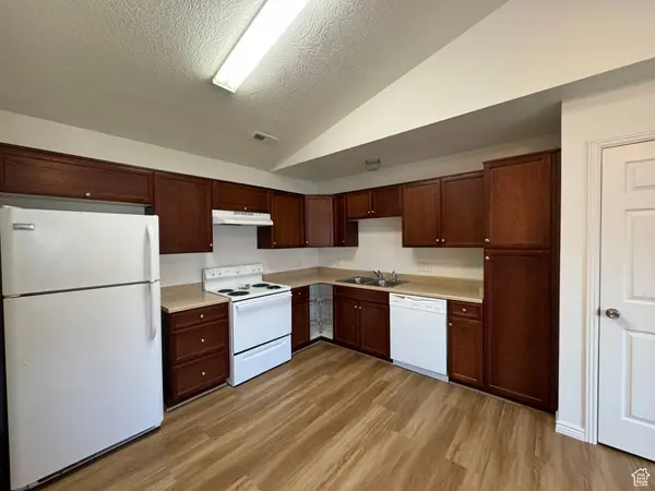 8048 W COPPERFIELD PLACE PL #31, Magna, UT 84044