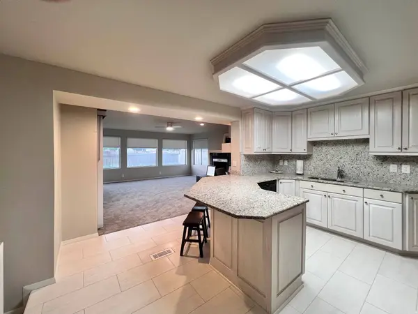 8097 S 535 E, Sandy, UT 84070