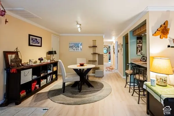 8144 S COTTONWOOD CIR E, Sandy, UT 84094