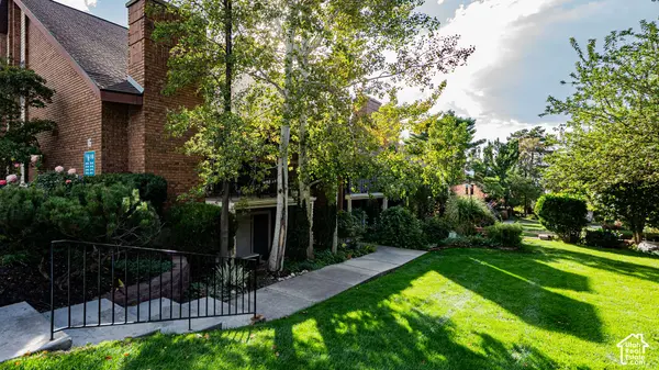 8144 S COTTONWOOD CIR E, Sandy, UT 84094