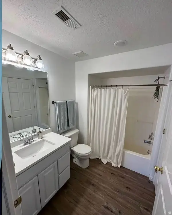 8228 N CEDAR SPRINGS RD #5, Eagle Mountain, UT 84005