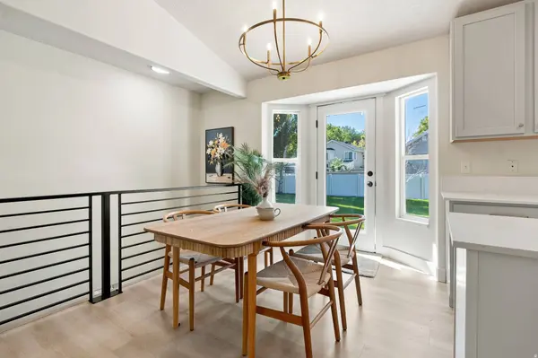3304 E SPARROWHAWK CIR, Eagle Mountain, UT 84005