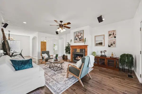 9225 N MOUNT AIREY DR, Eagle Mountain, UT 84005