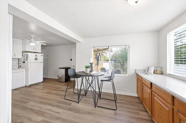 215 CAROL WAY, Midvale, UT 84047