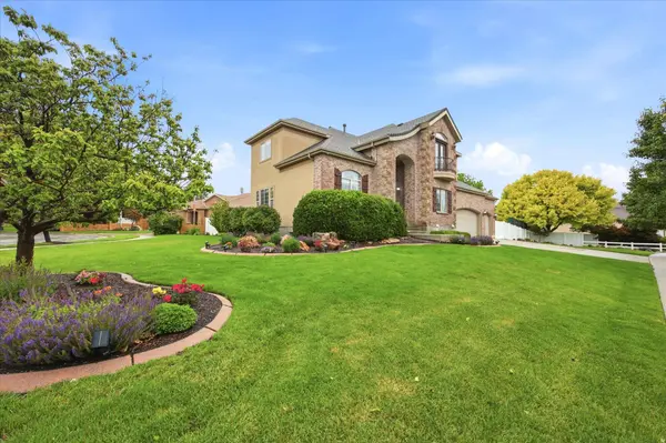 2842 W TABLE ROCK DR, Taylorsville, UT 84129