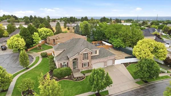 2842 W TABLE ROCK DR, Taylorsville, UT 84129