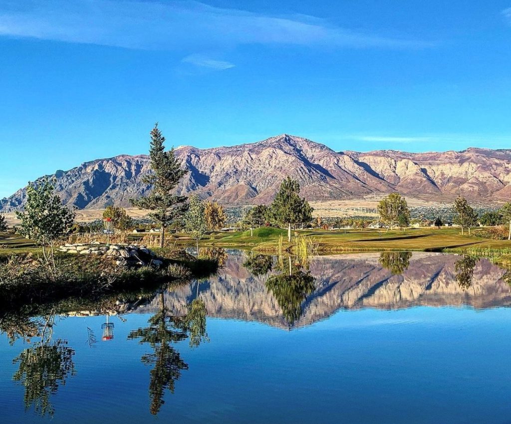 Ben-Lomond-Peak-from-Marriott-Slaterville-City-1024x850
