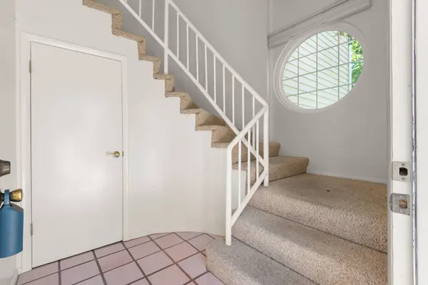 5458 S LIGHTHOUSE RD, Taylorsville, UT 84123