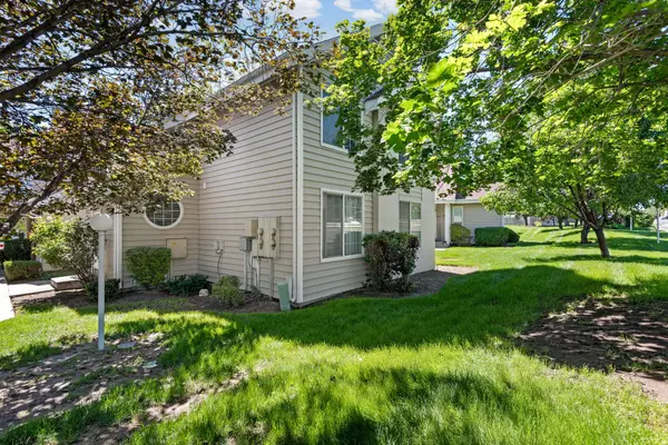 5458 S LIGHTHOUSE RD, Taylorsville, UT 84123