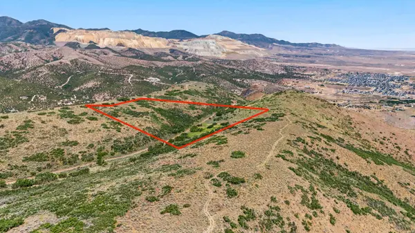 15633 S HIGH STEP LN #104, Herriman, UT 84096