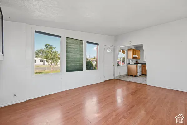 3165 W LEHI DR S, Salt Lake City, UT 84119